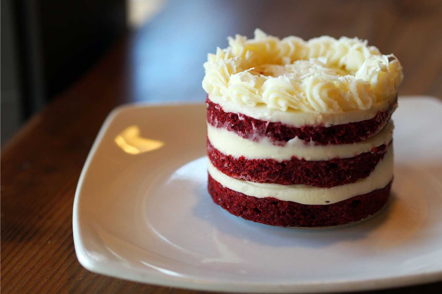 Mini red velvet cake